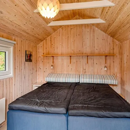 Heggi - 900m From The Sea By Interhome Feriehus *