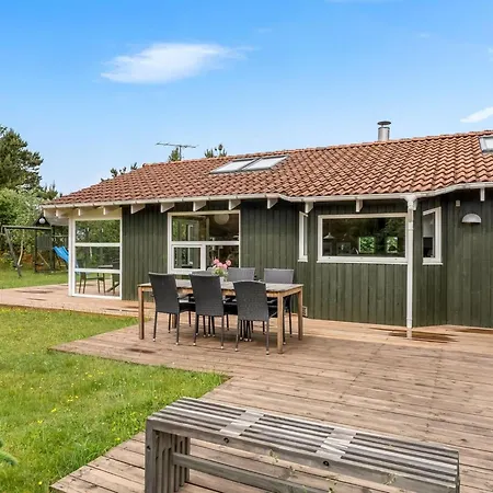 Сasa de vacaciones Heggi - 900m From The Sea By Interhome